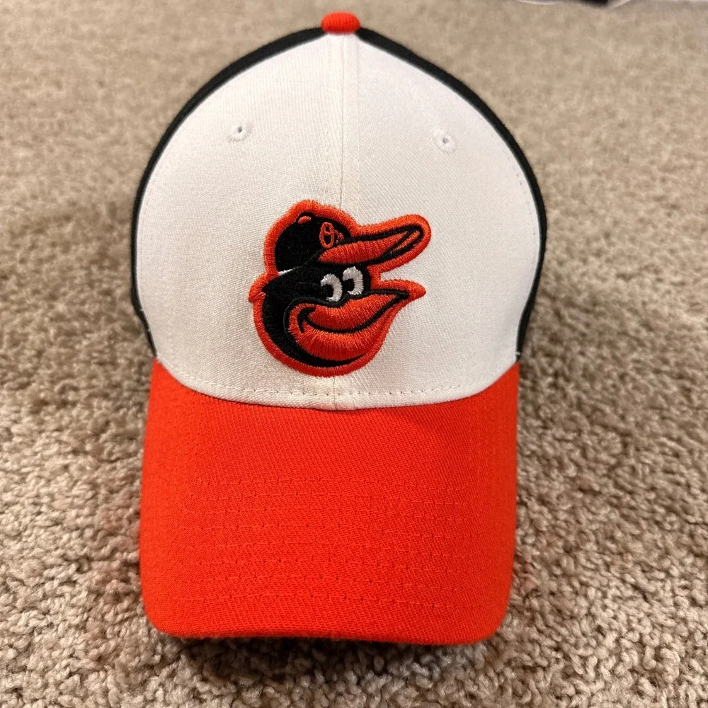 New Era Baltimore Orioles Hat Mens Medium-Large Orange White Black 39THIRTY